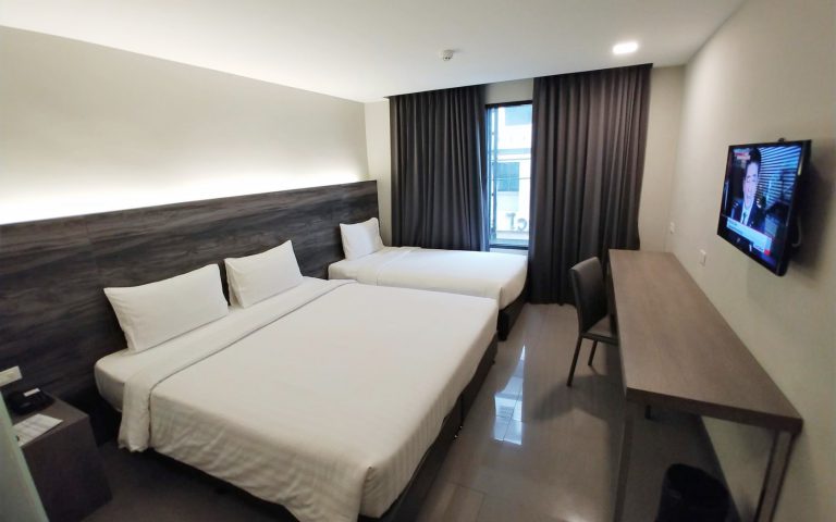 Triple Deluxe Room